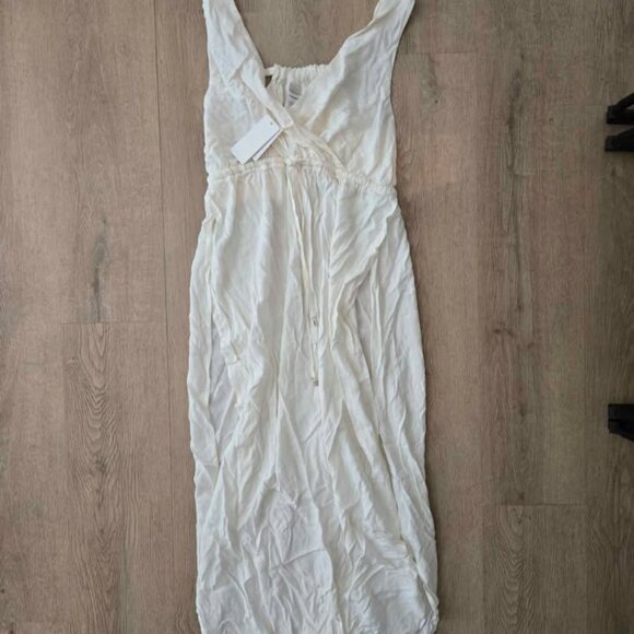 L'Space Kenzie Cover-up Dress - Picture 2 of 2